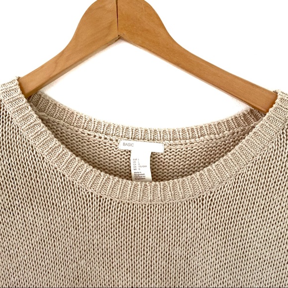 Cream H&M Cropped Knit Sweater - Picture 2 of 3